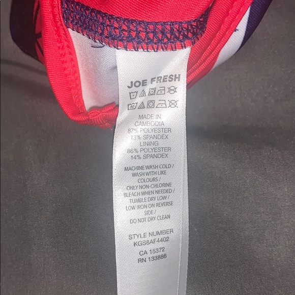 Joe Fresh Sports Bra - Picture 3 of 5